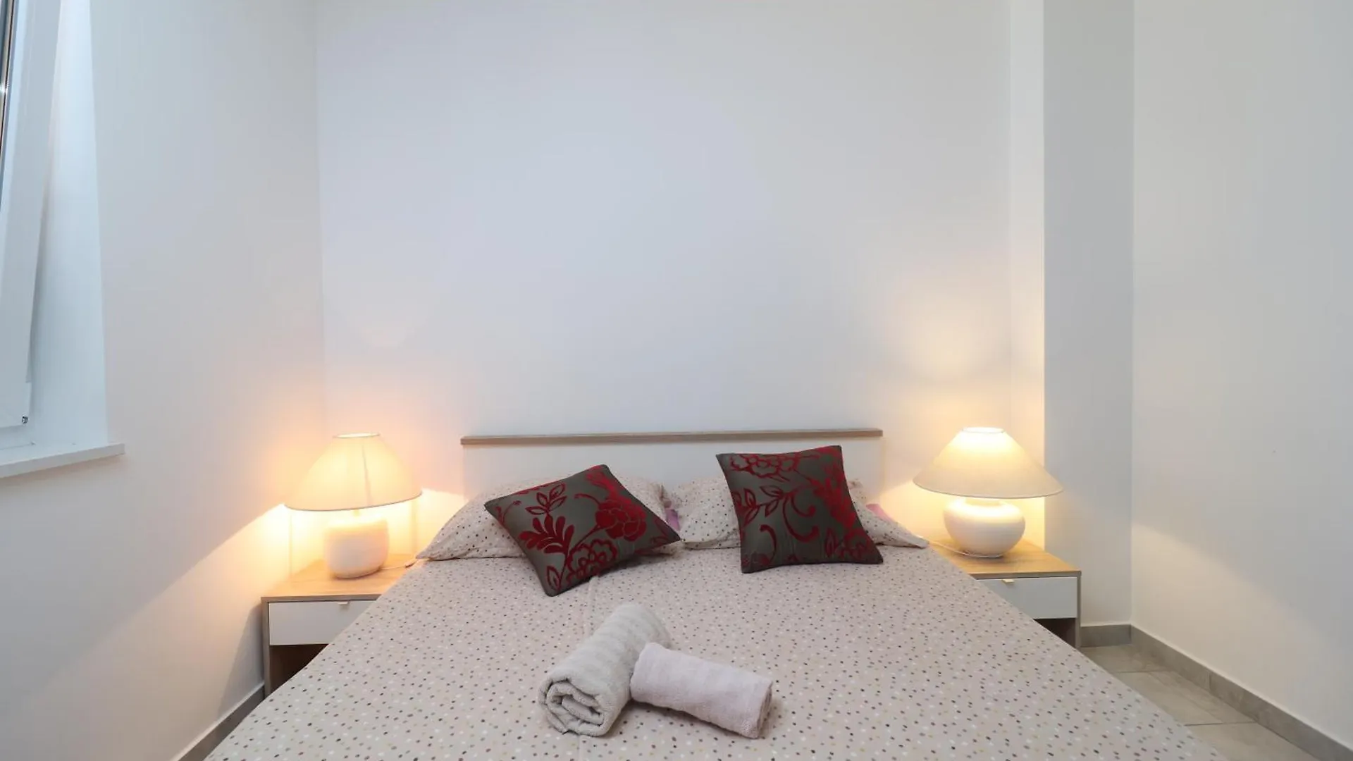 Villa House Tia With Jacuzzi And Bbq In A Green Oasis Opatija