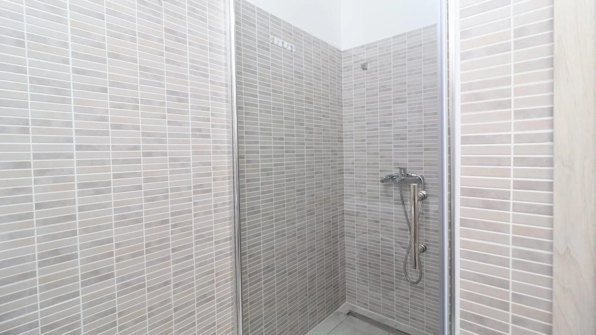 House Tia With Jacuzzi And Bbq In A Green Oasis Opatija